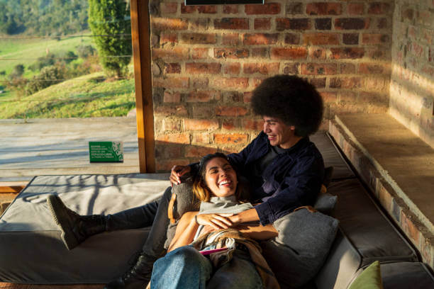 2025년 신혼부부 버팀목 전세자금대출 완벽가이드!! 신혼부부 버팀목 전세자금대출 조건, 금리, 신청방법 총정리!!!!