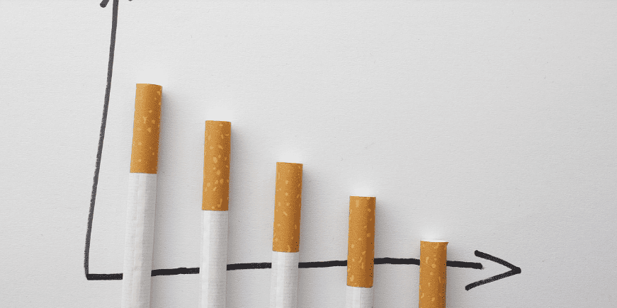 담배 모양이 점점 작아지는 그래프