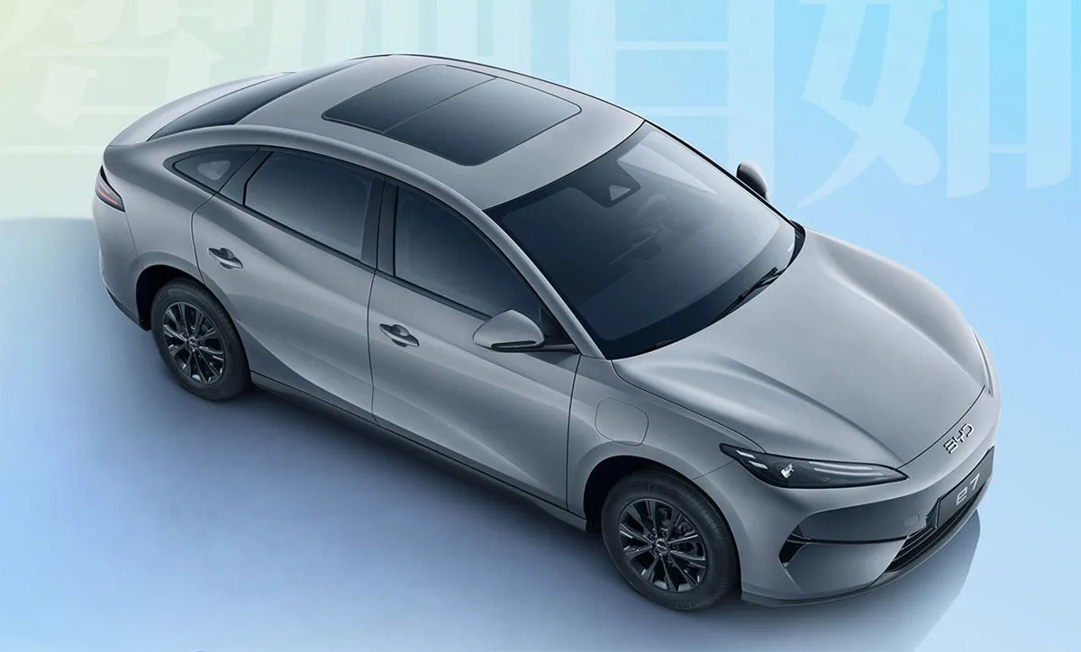 BYD E7 이미지