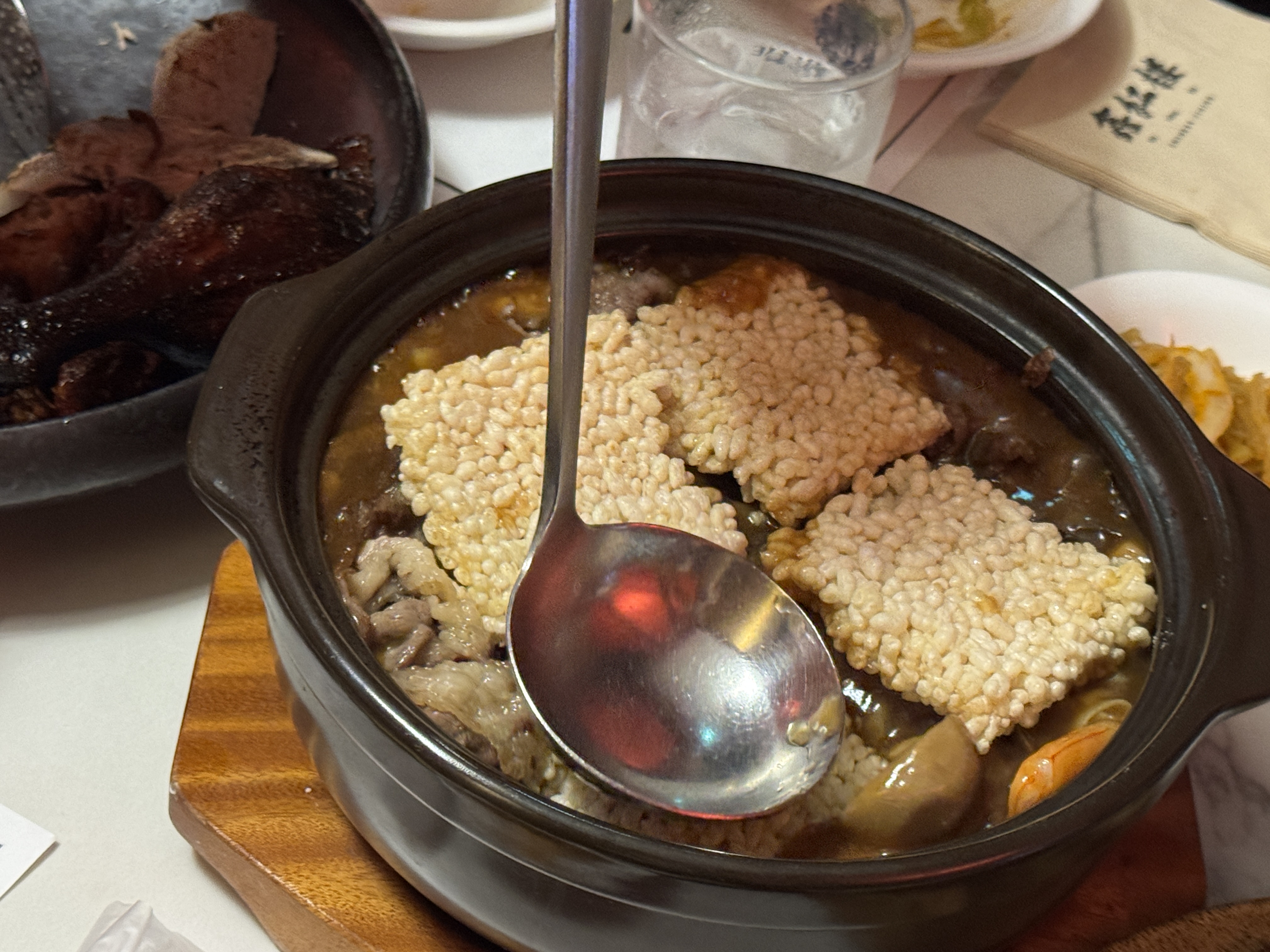 신흥러우 해물누룽지탕
