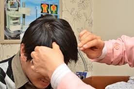 뒷골이 땡기는 증상