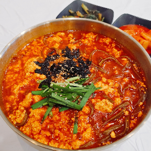 고씨네동해막국수&amp;순두부칼국수 