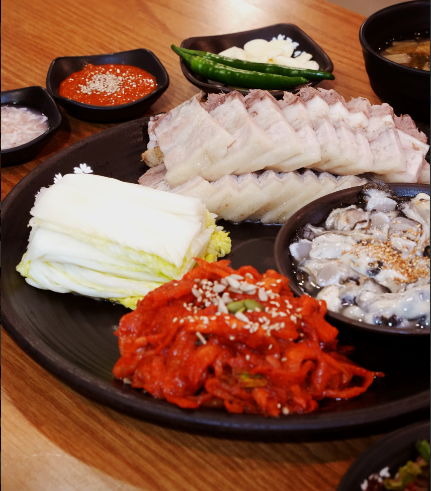 흥부보쌈 대표 메뉴 