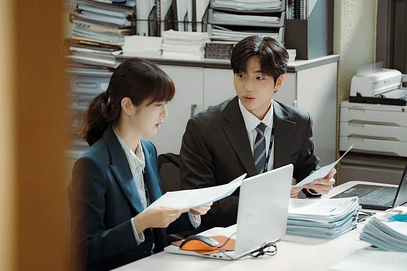 협상의 기술에서 최진수 역을 맡은 차강윤