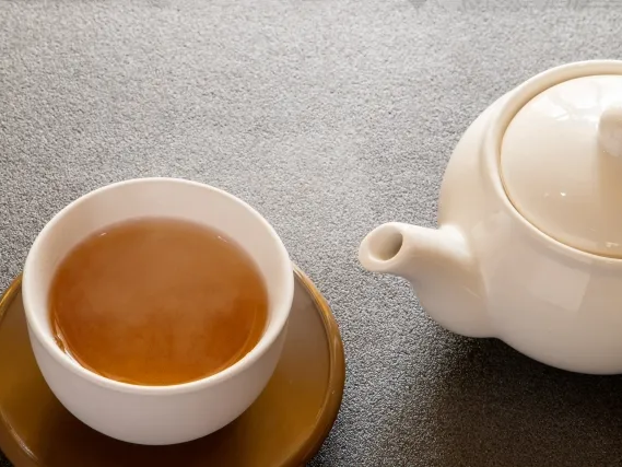 둥굴레차 혈관 기능 유지에 도움