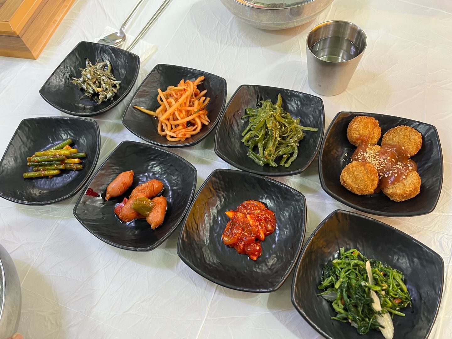 황소식당 기본반찬