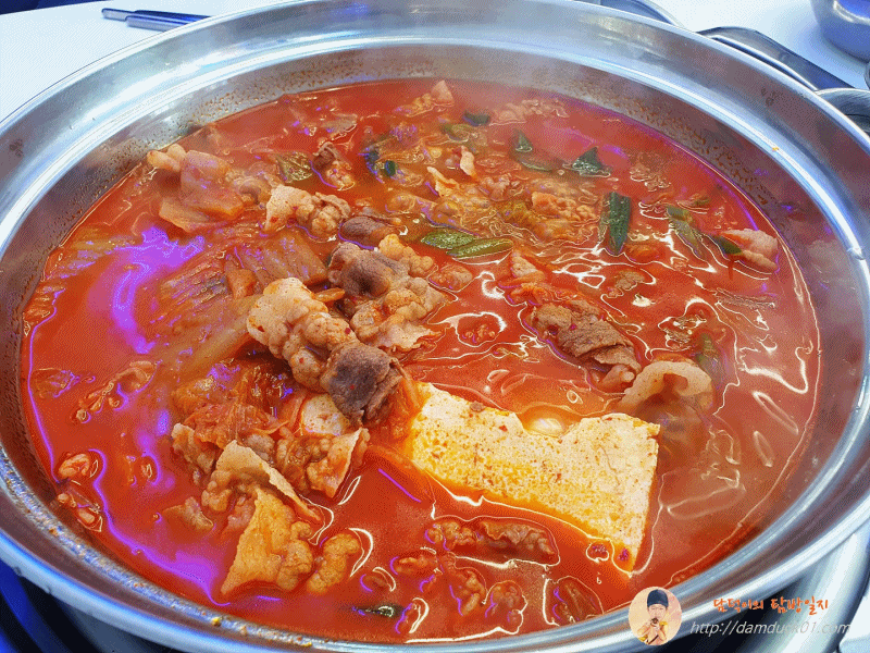바글바글 대패김치찌개