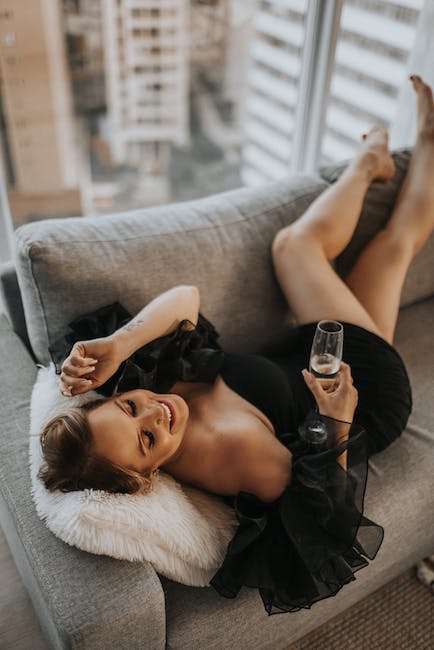 인기많고-가성비좋은-가구 침대, 책상, 옷장, 식탁 등