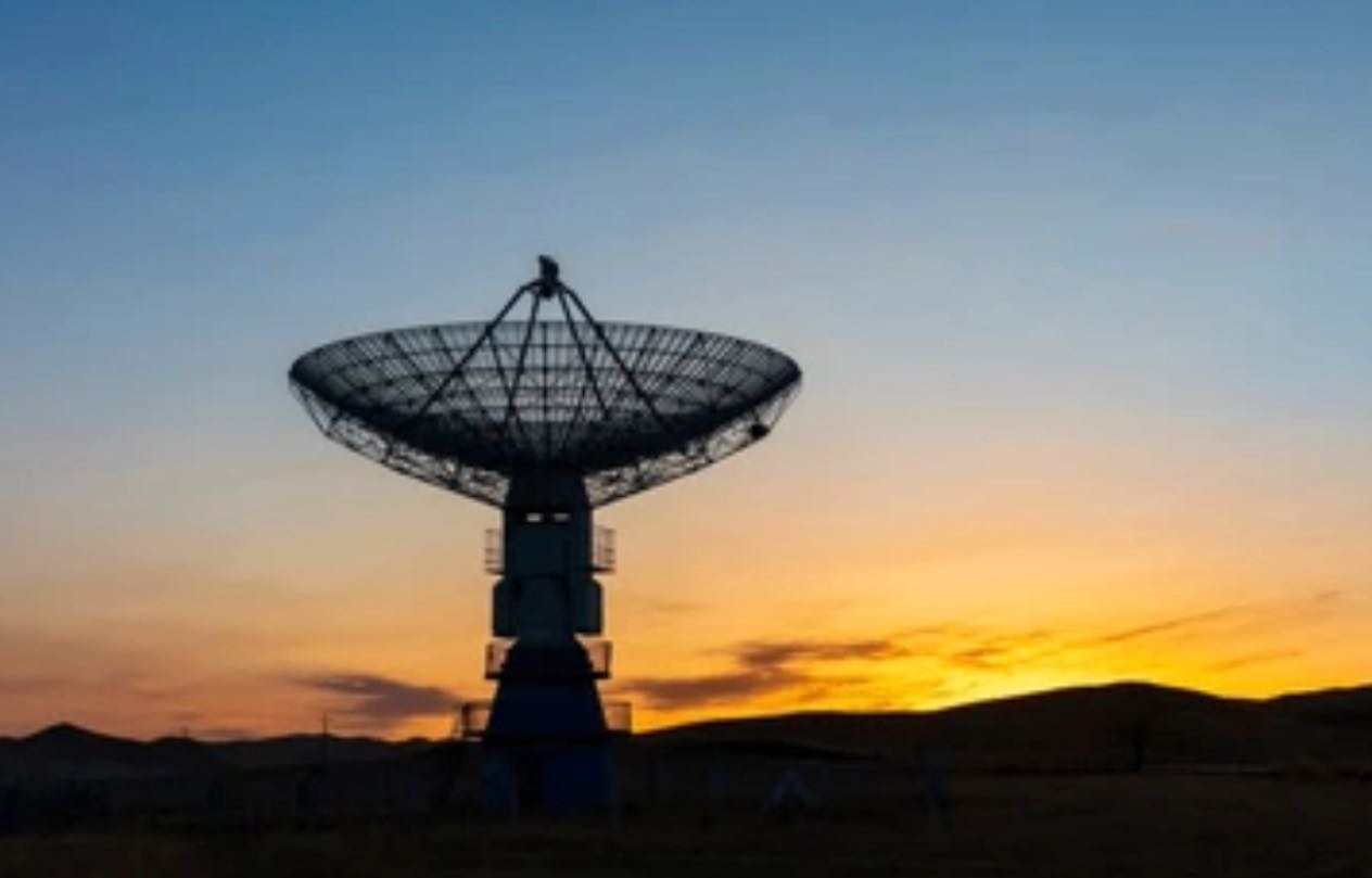 밤하늘에서 볼 수 있는 인공위성 – ISS와 스타링크 관측법