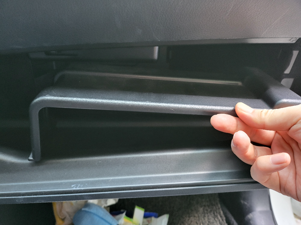 ES300h 실내 에어컨 필터 교체하기