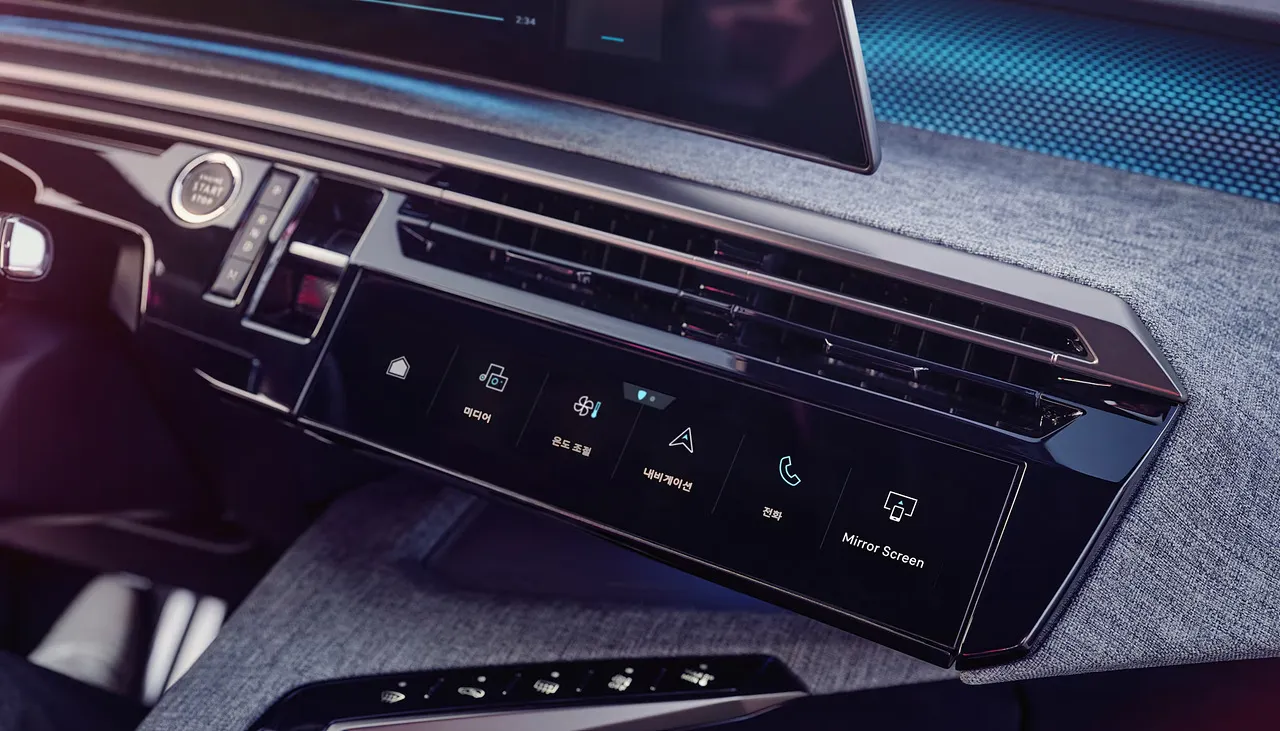 푸조 3008 하이브리드 차량 이미지