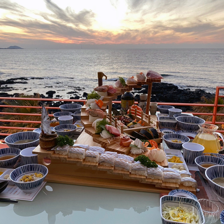 제주 애월에서 맛보는 오션뷰 한라봉향 은갈치 초밥 갈치초밥 맛집 추천 생방송투데이 리얼맛집 오늘방송 수요맛전