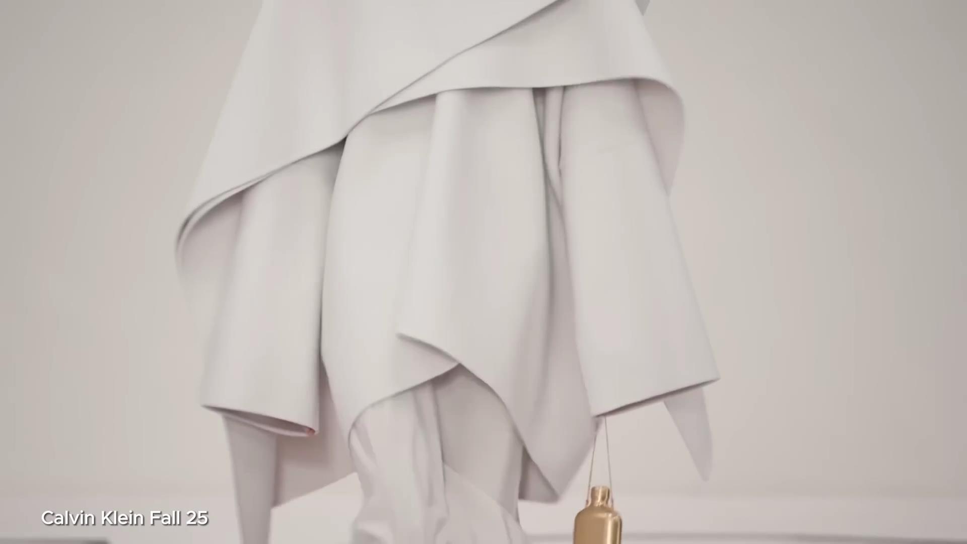 드레이프 코트(Draped Coat)의 유려함