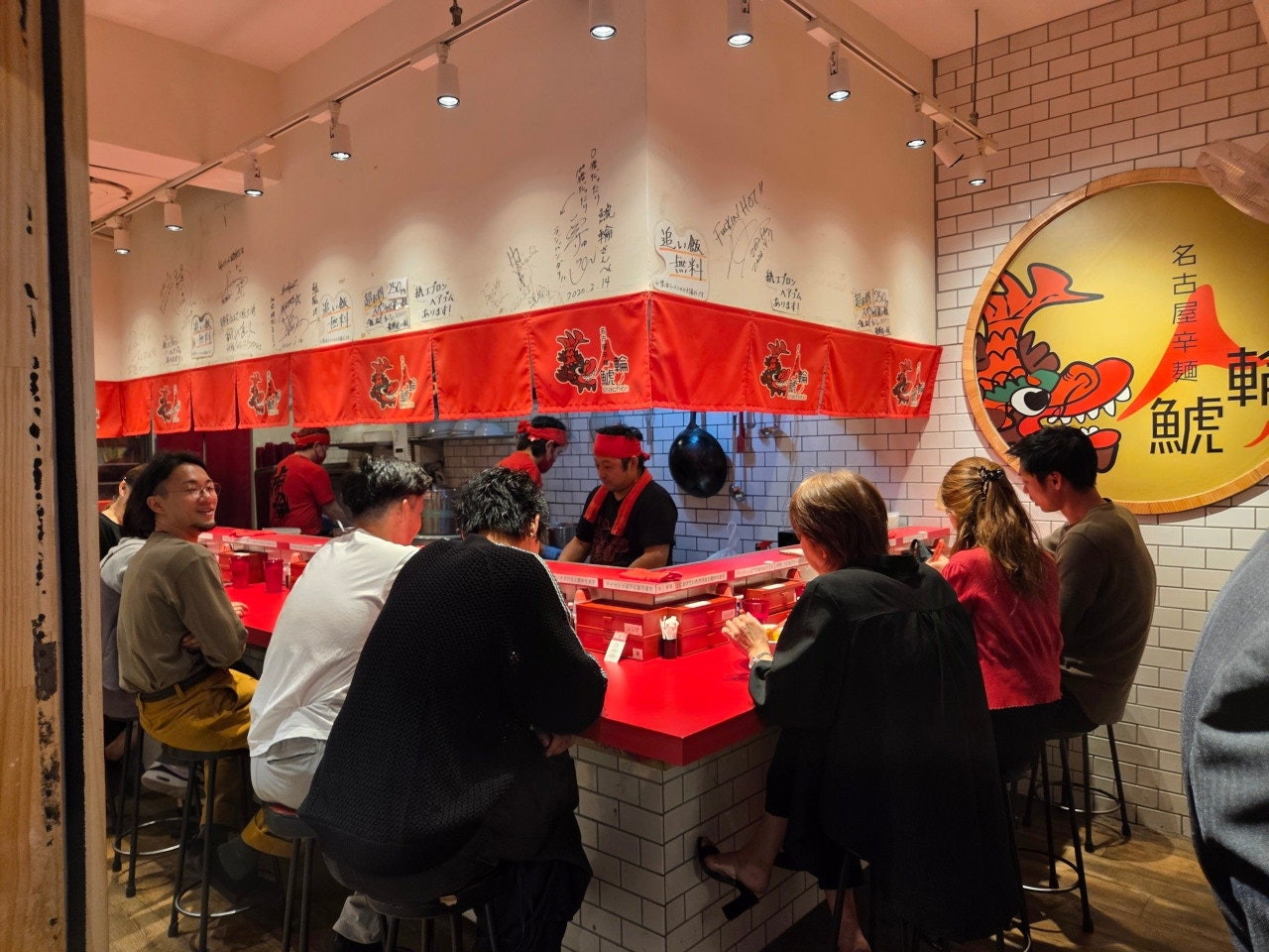 샤치린,‘나고야 맛집’, ‘나고야역 근처’, ‘현지인 인기 라멘집’