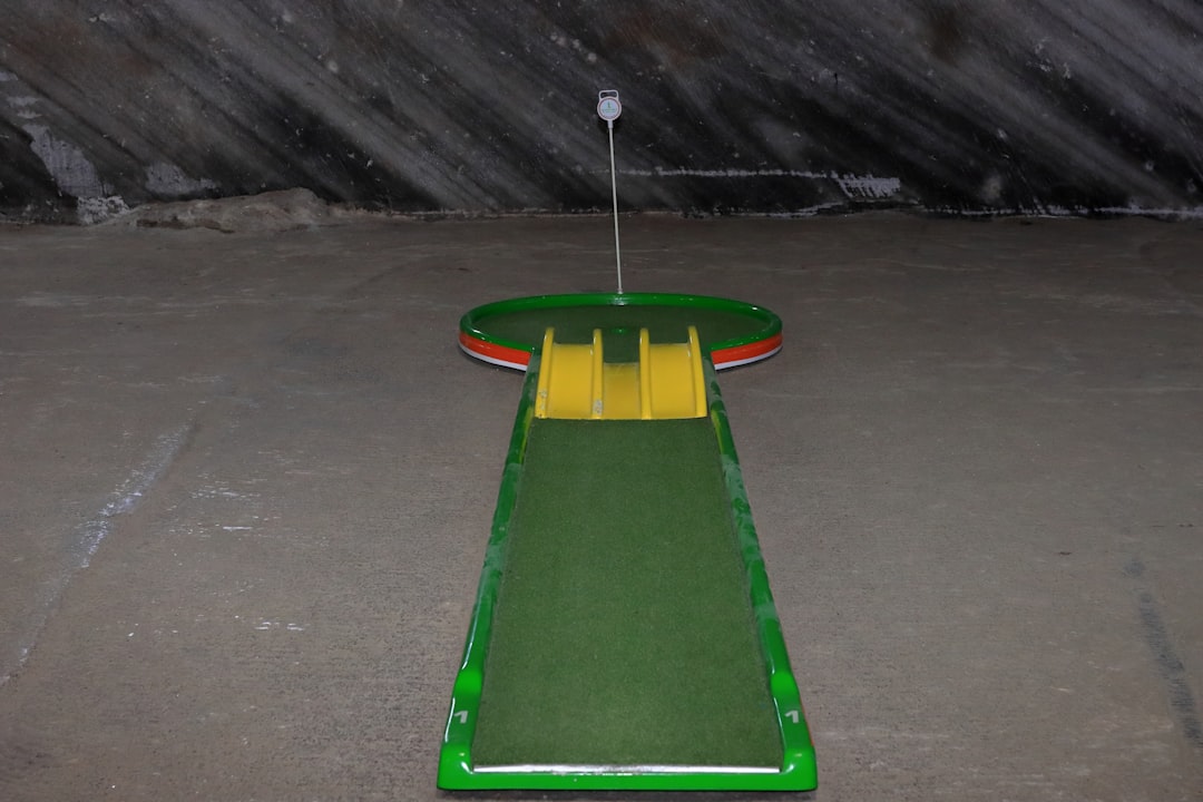 Screen Golf