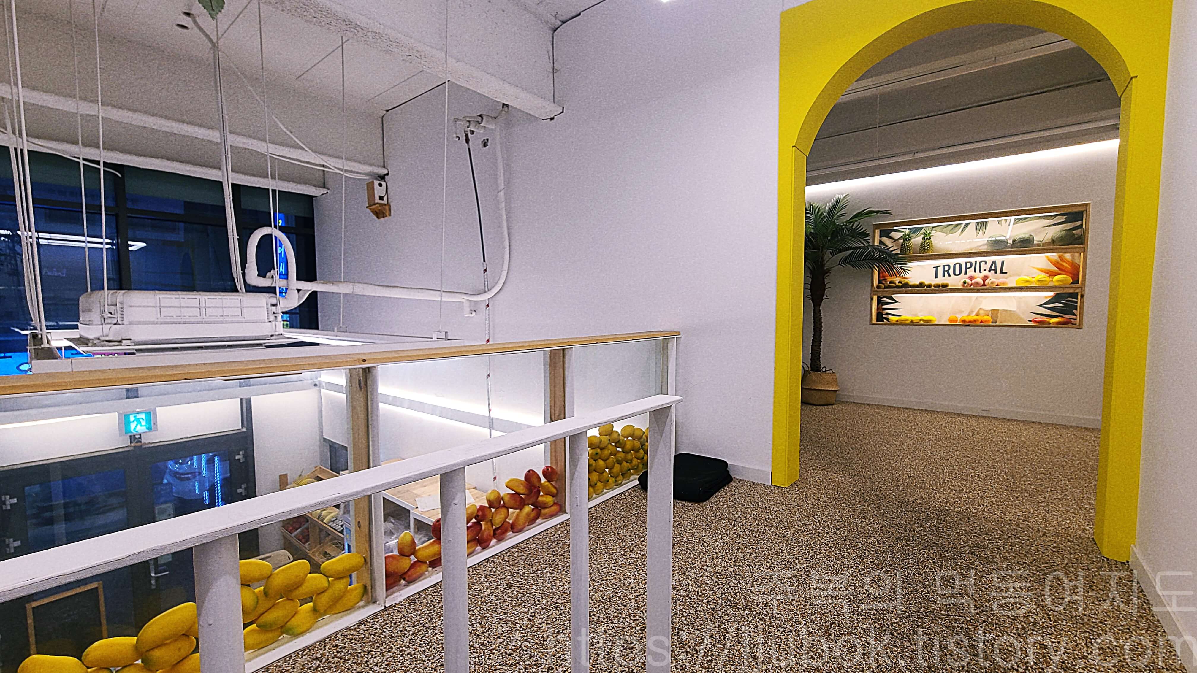 과일에-반하다-프루타-2층