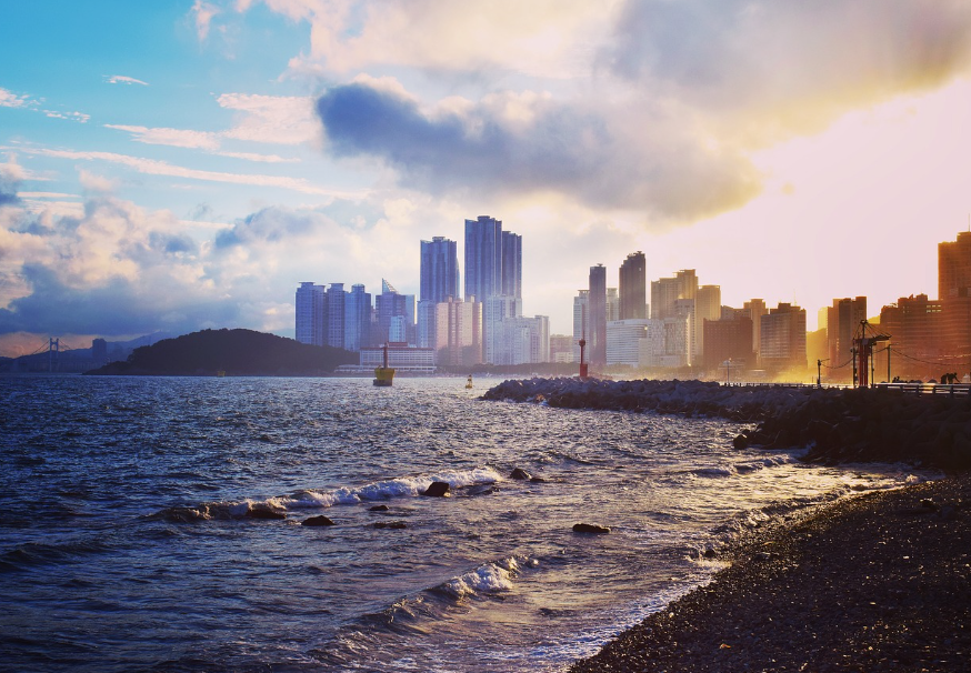 2025 봄 핫플레이스 모음: 경주, 전주, 부산