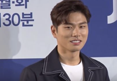 이이경 제작발표회