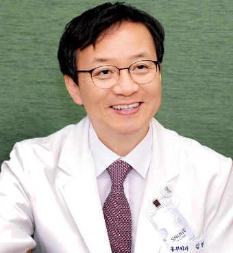 김영태 교수 서울대 병원장 프로필 나이 고향 학력 연봉 재산