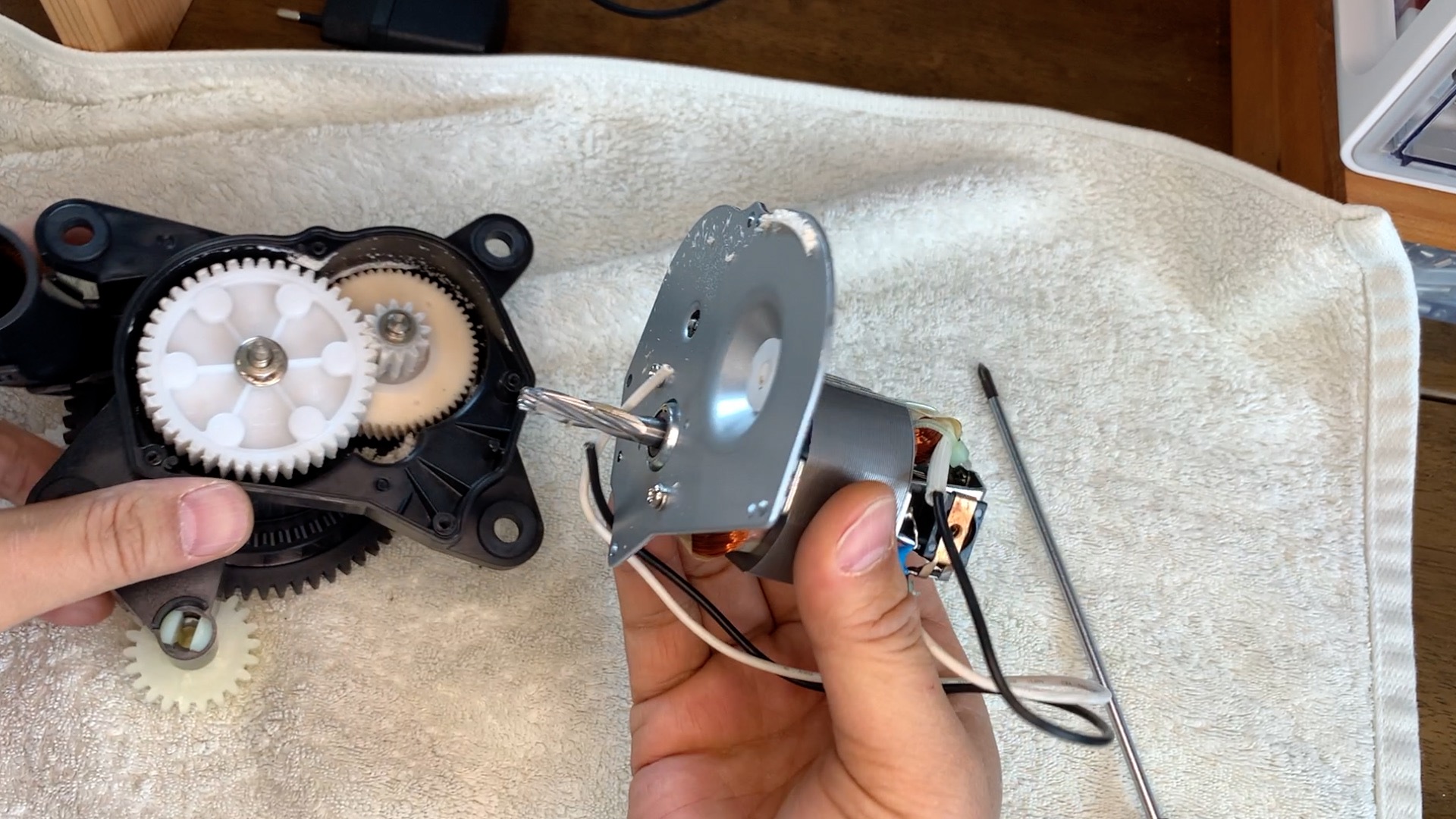 브레빌 870 기어박스