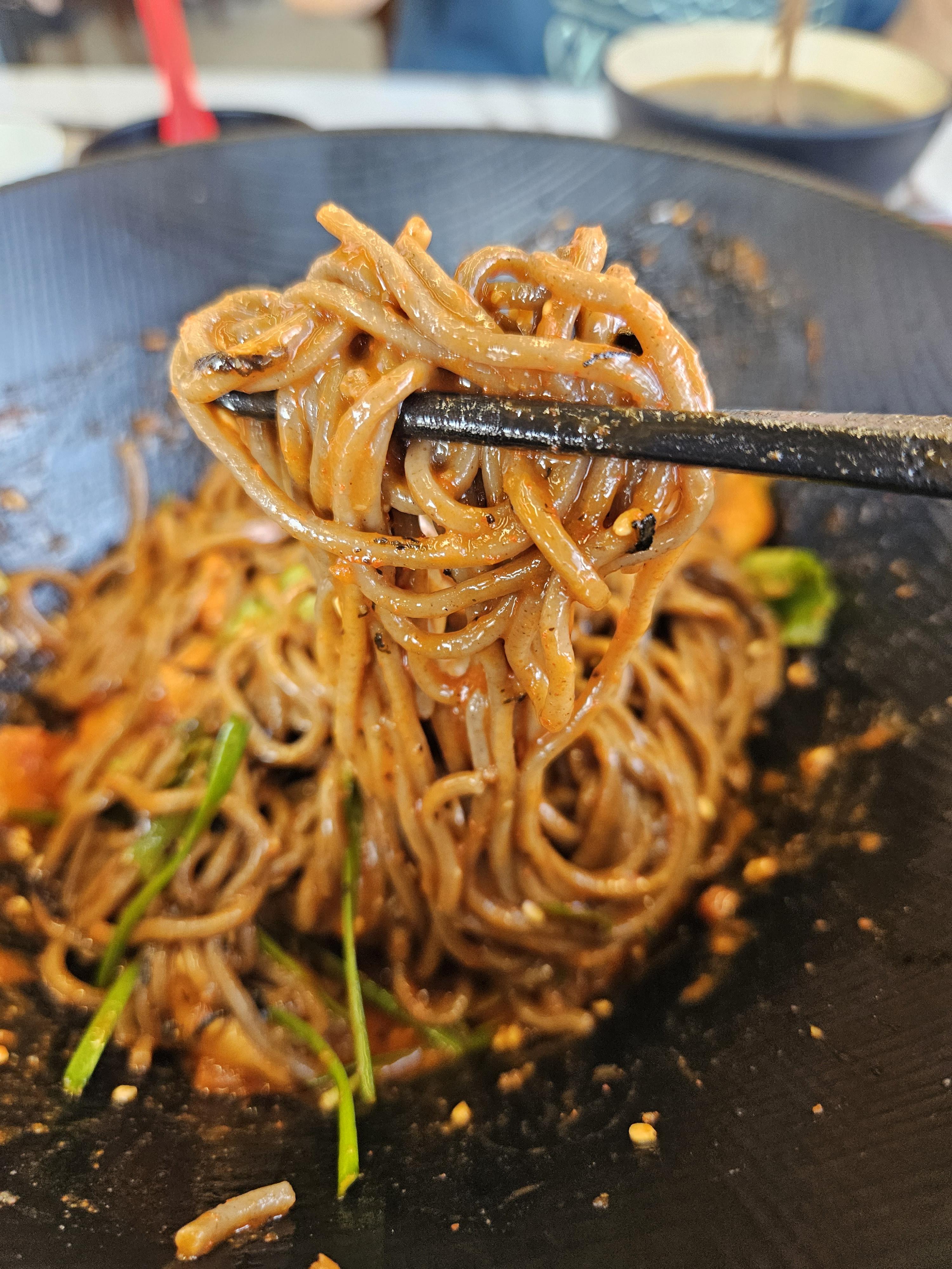 비빔소바