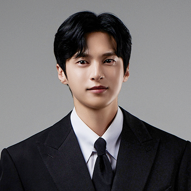 첫 번째 남자 강백호 역 윤선우의 MBC 공식 인물 사진