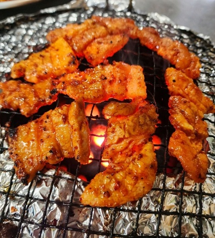 백반기행-원주-고추장삼겹살-진미본가-서예지