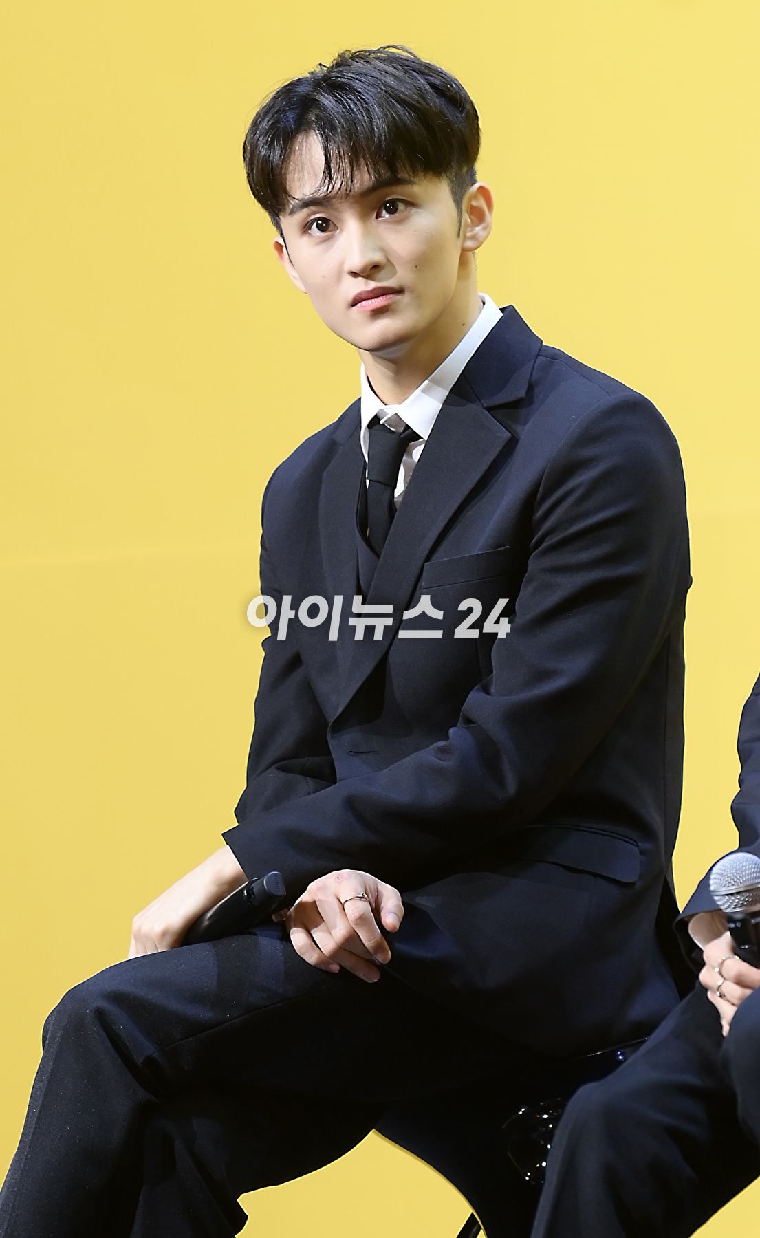 그룹 엔시티 드림(NCT DREAM)의 마크가 17일 오후 서울 송파구 잠실 롯데호텔에서 열린 정규 3집 아이에스티제이(ISTJ) 기자회견에 참석하고 있다. [사진=정소희 기자]