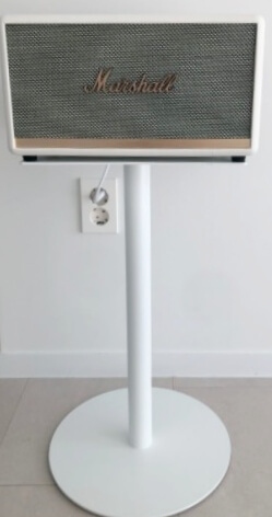 스피커와 스탠드 사진