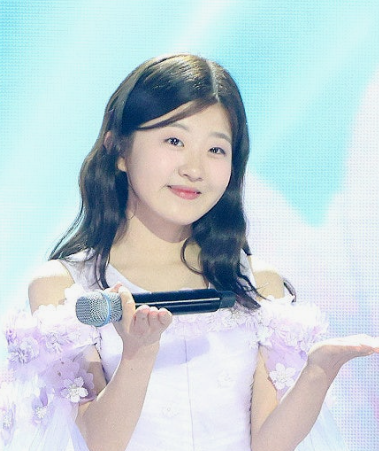 윤윤서 프로필