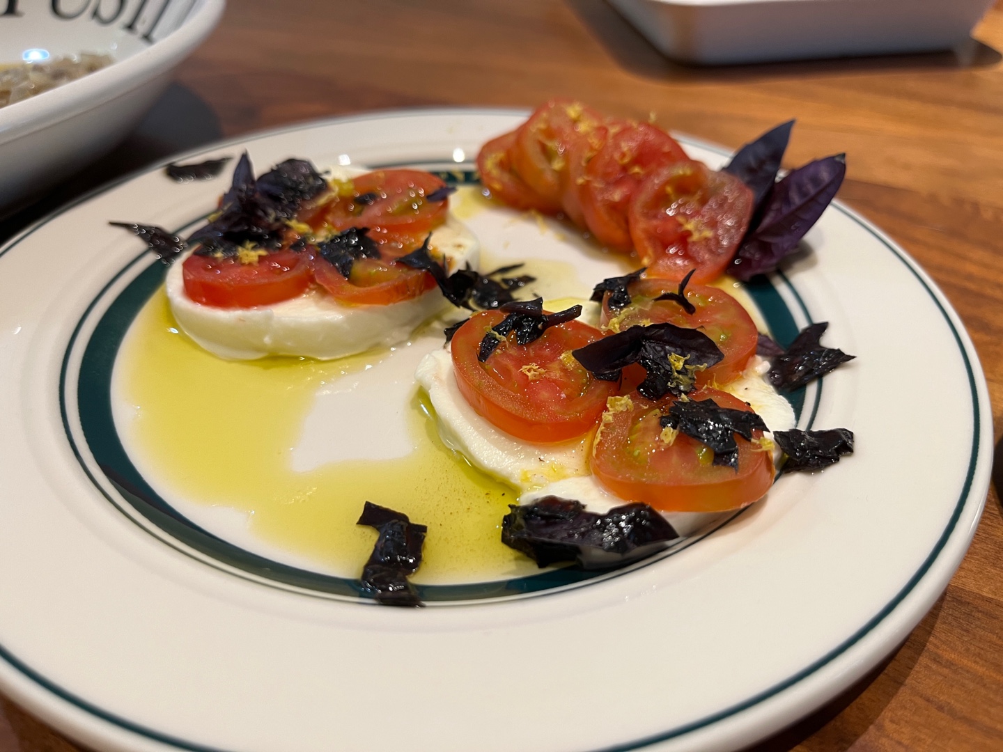 창작-카프레제-샐러드