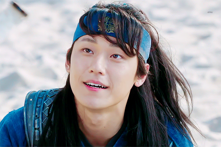 이도현 호의무사