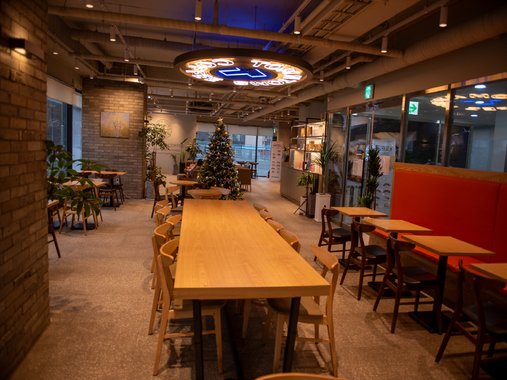 탐앤탐스이천안흥점