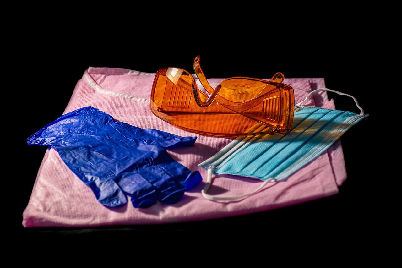 위험물산업기사 자격증: 화학&middot;에너지 분야의 필수 자격-필기&amp;#44;실기 시험일정