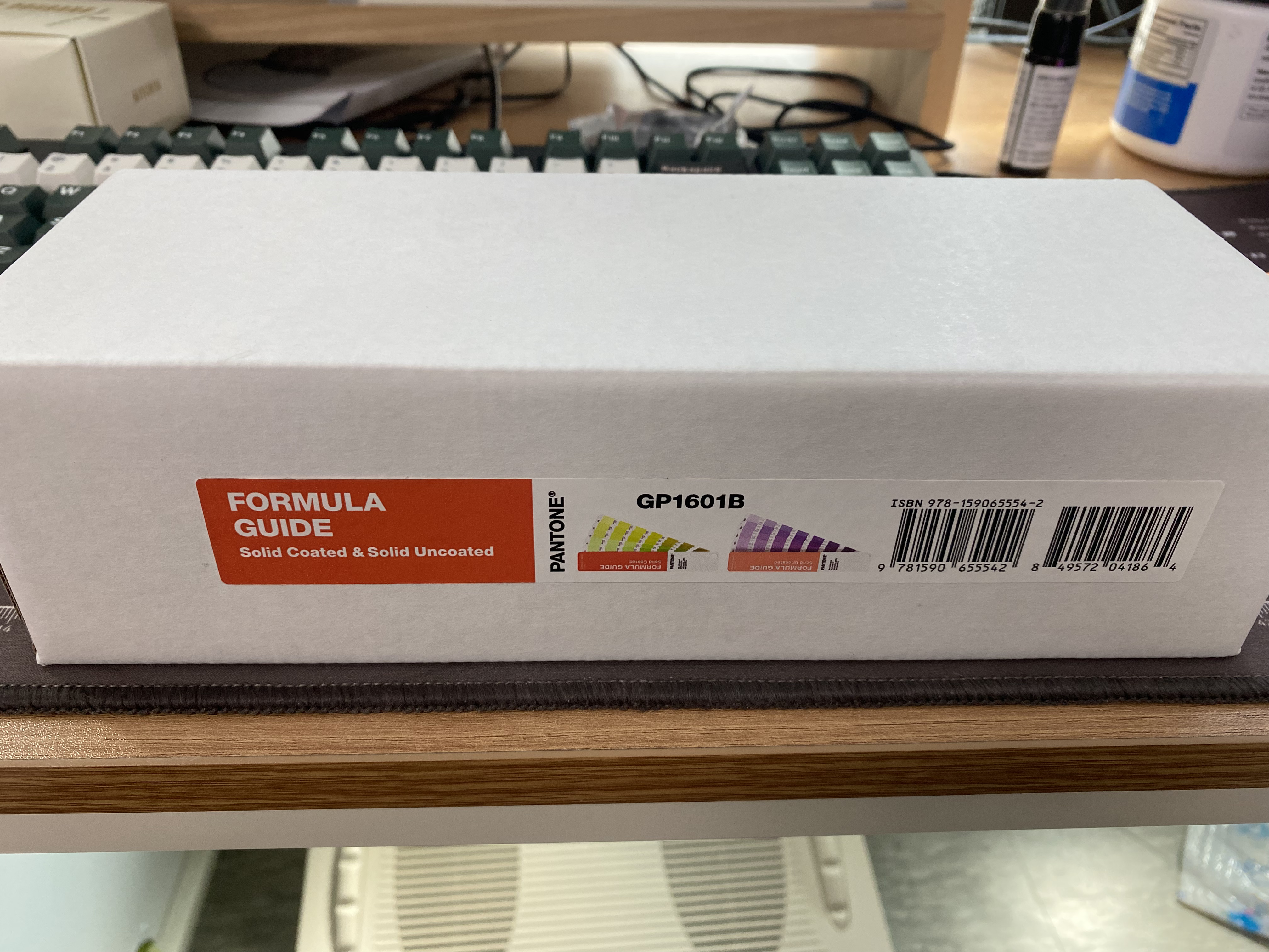 팬톤 컬러칩 패키지