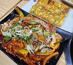 수지네식당-백반