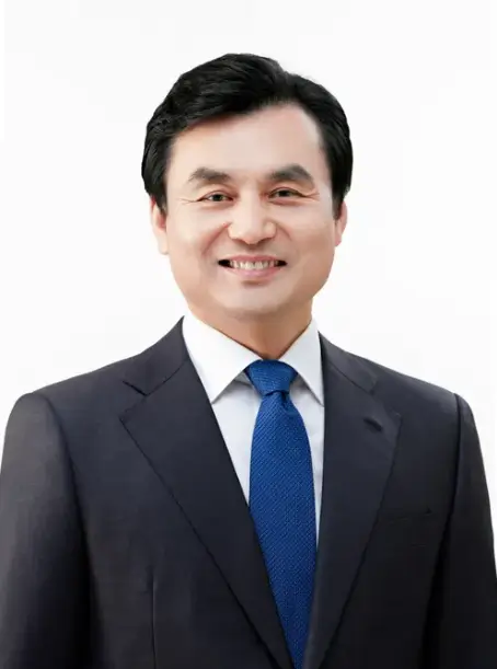 안규백