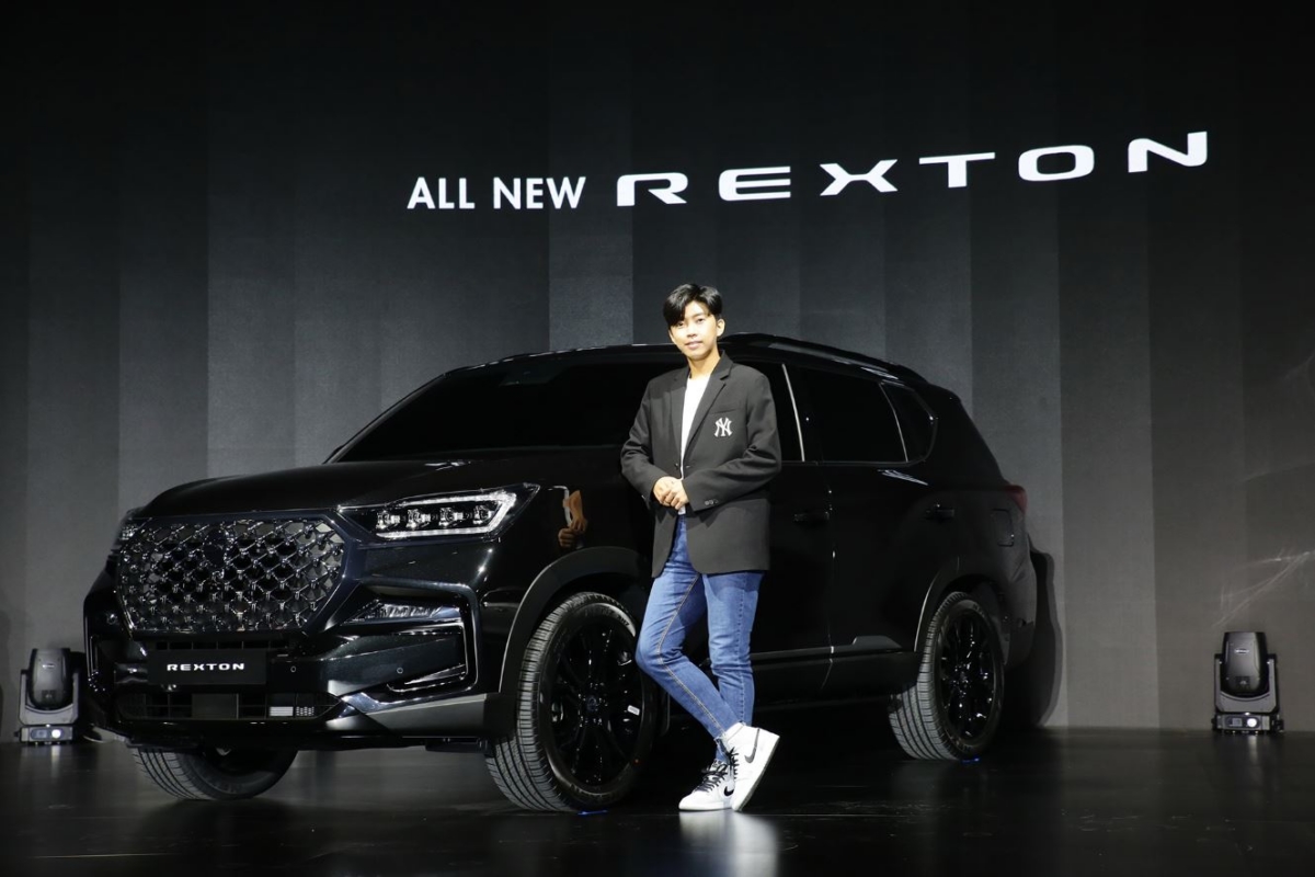 쌍용자동차 '올 뉴 렉스턴'과 트로트 가수 '임영웅'