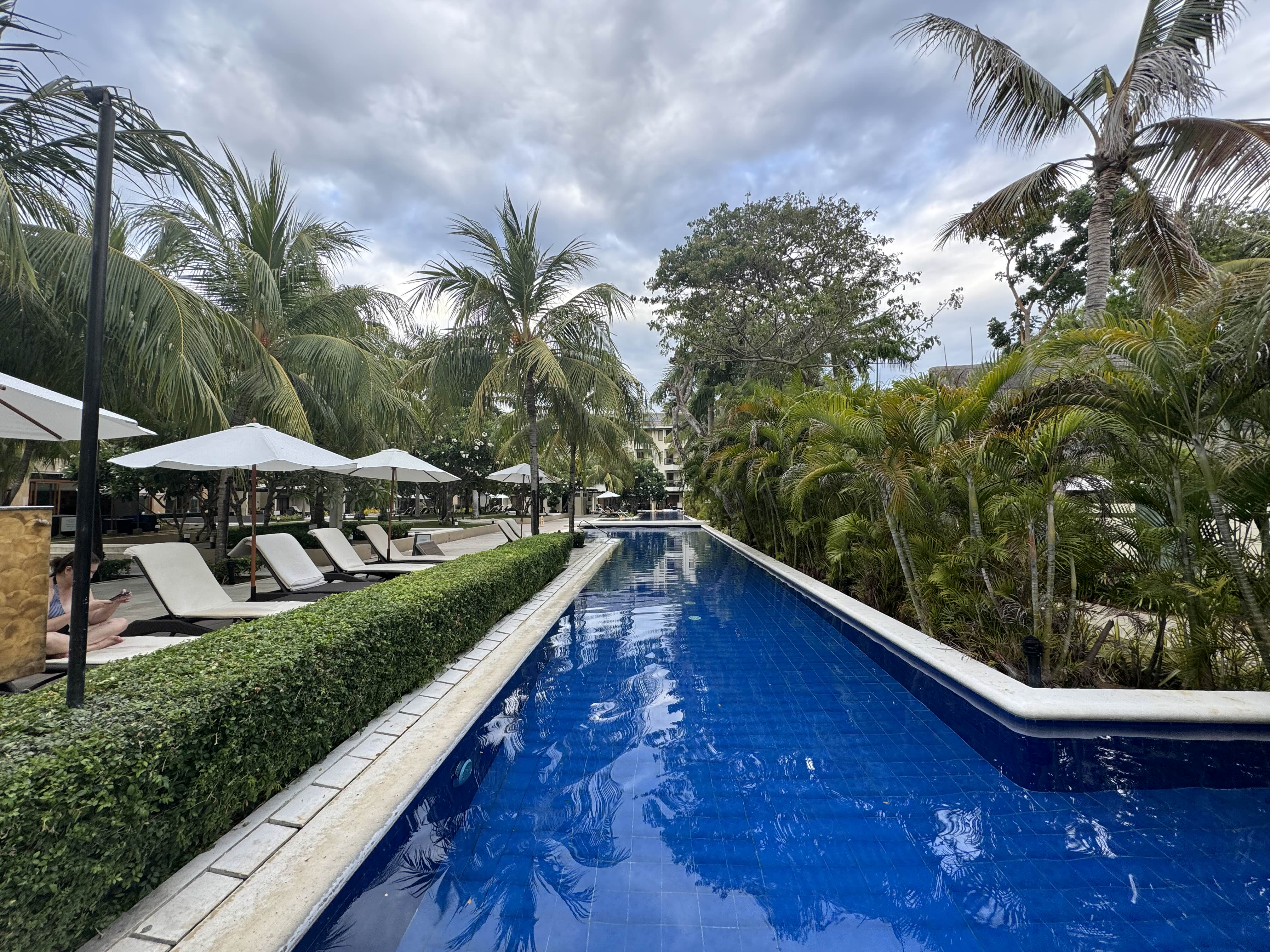 필리핀 보홀 헤난 리조트 알로나 비치 다이렉트 풀 억세스 룸