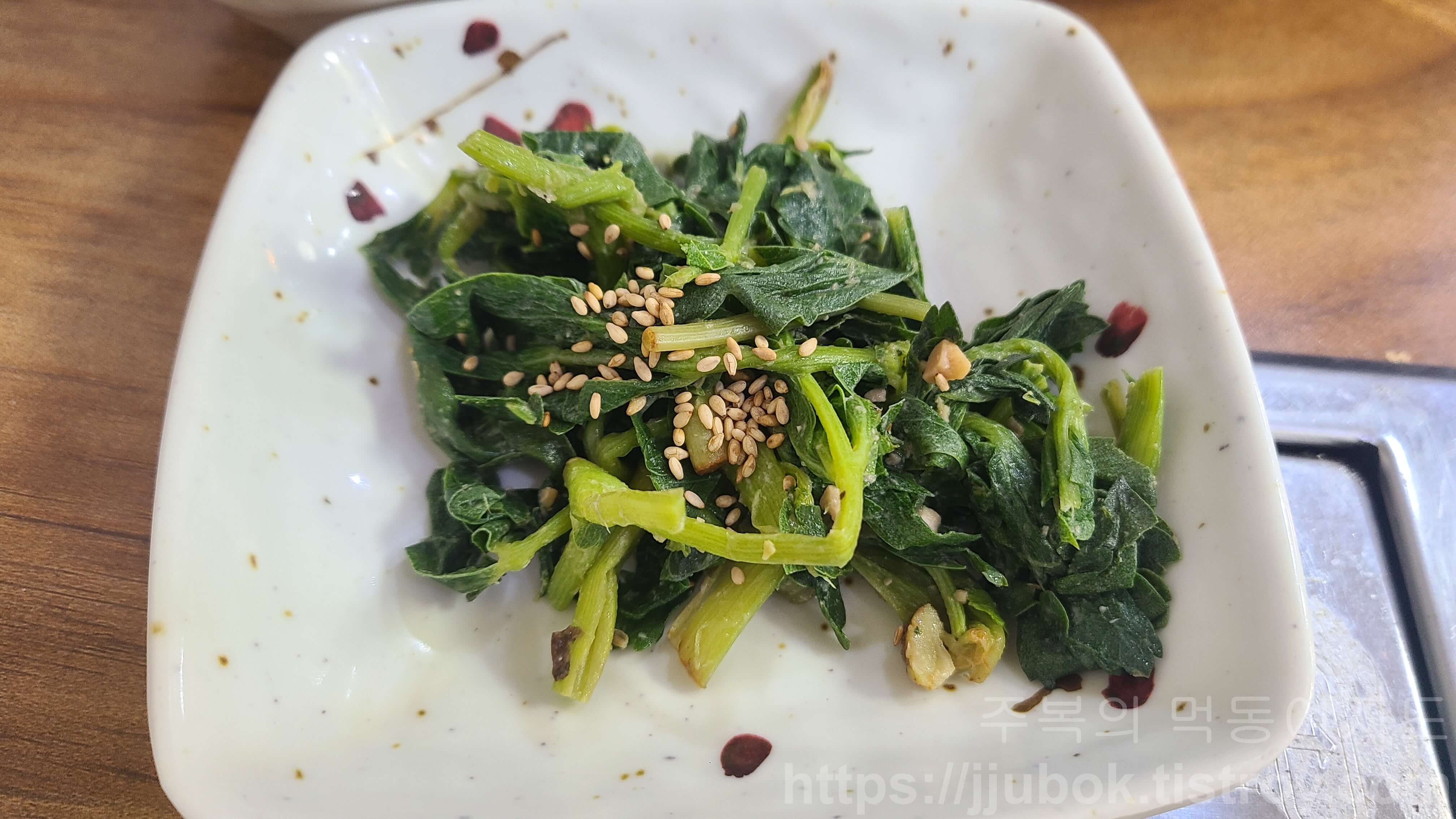 계산동-산해진미-밑반찬-2