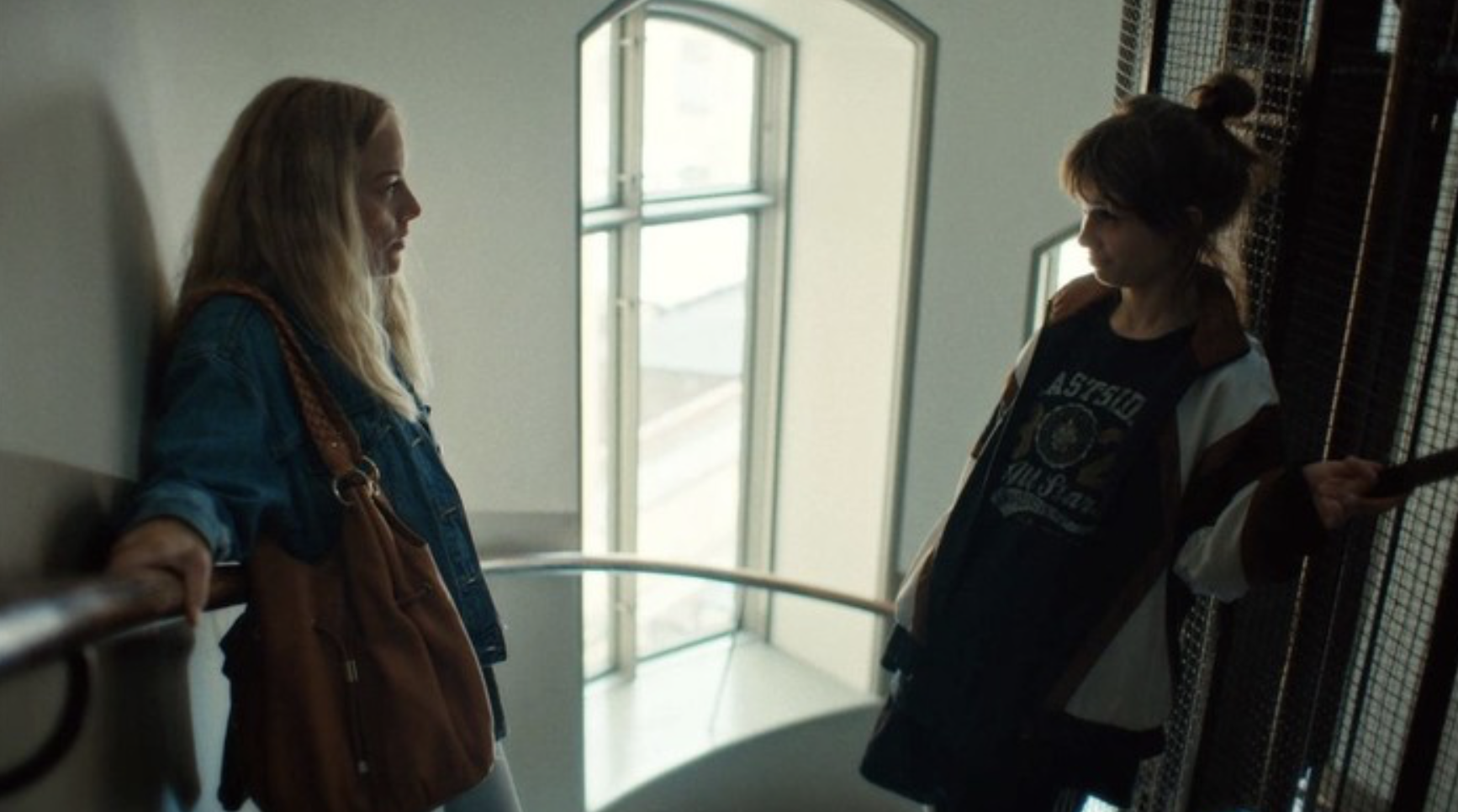 파라다이스 이즈 버닝 포토