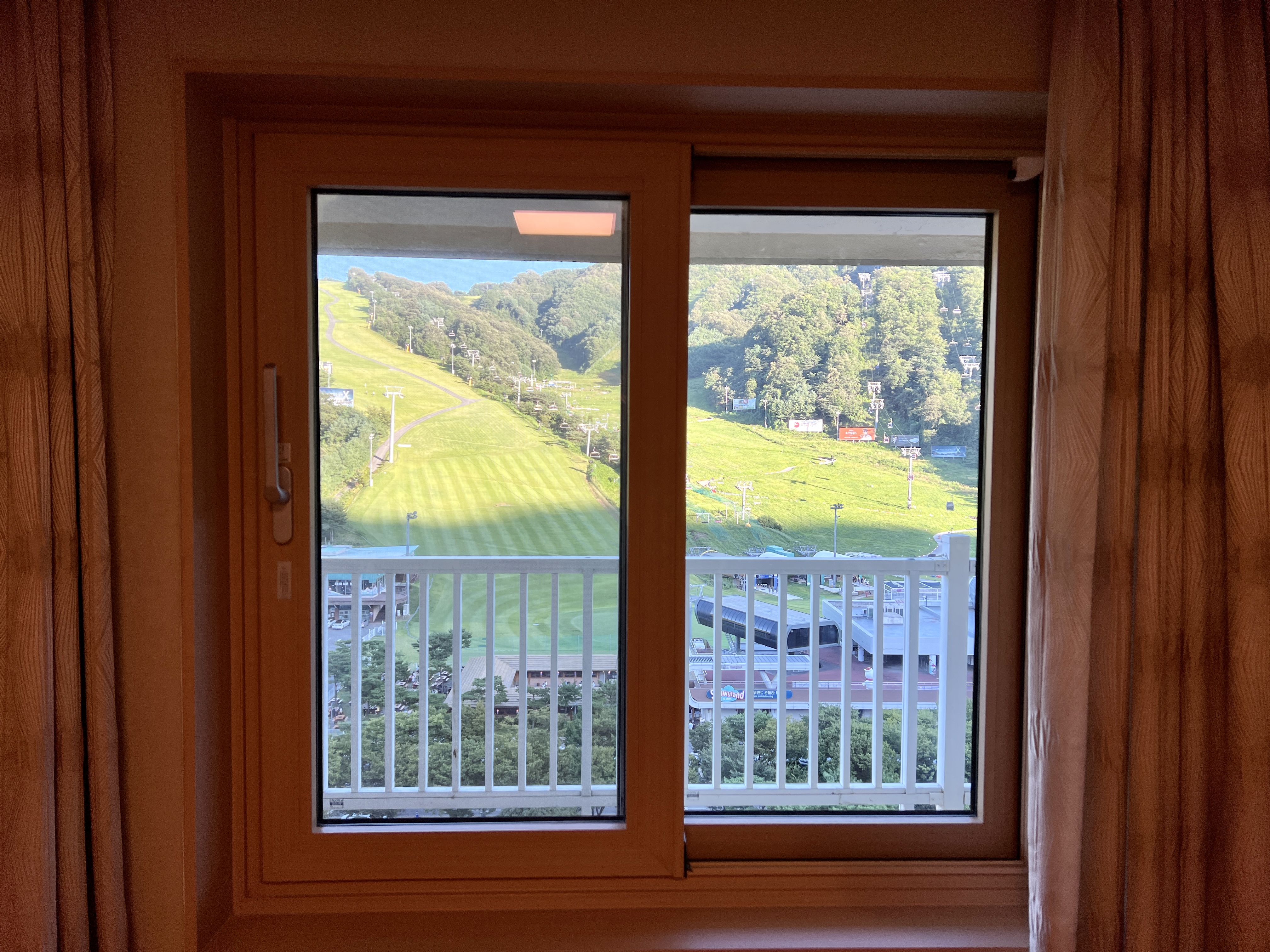 소노벨 C동 스위트(온돌) 안방 뷰