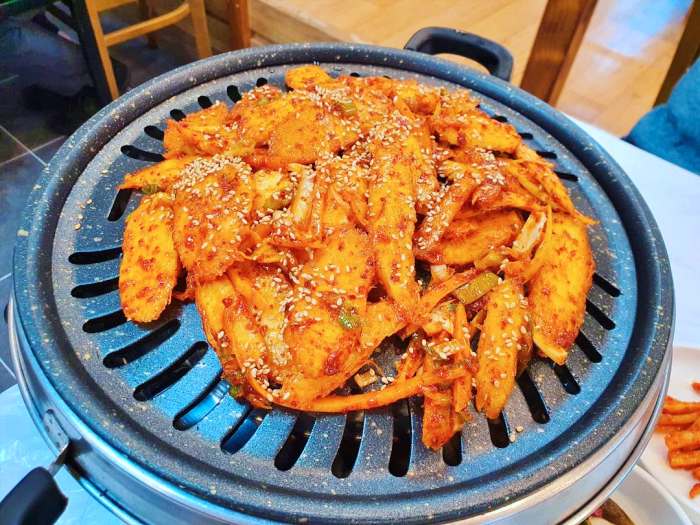 생방송 오늘저녁 진안 마이산 대왕 더덕 구이 맛집