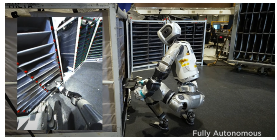 아틀라스 작업 모습