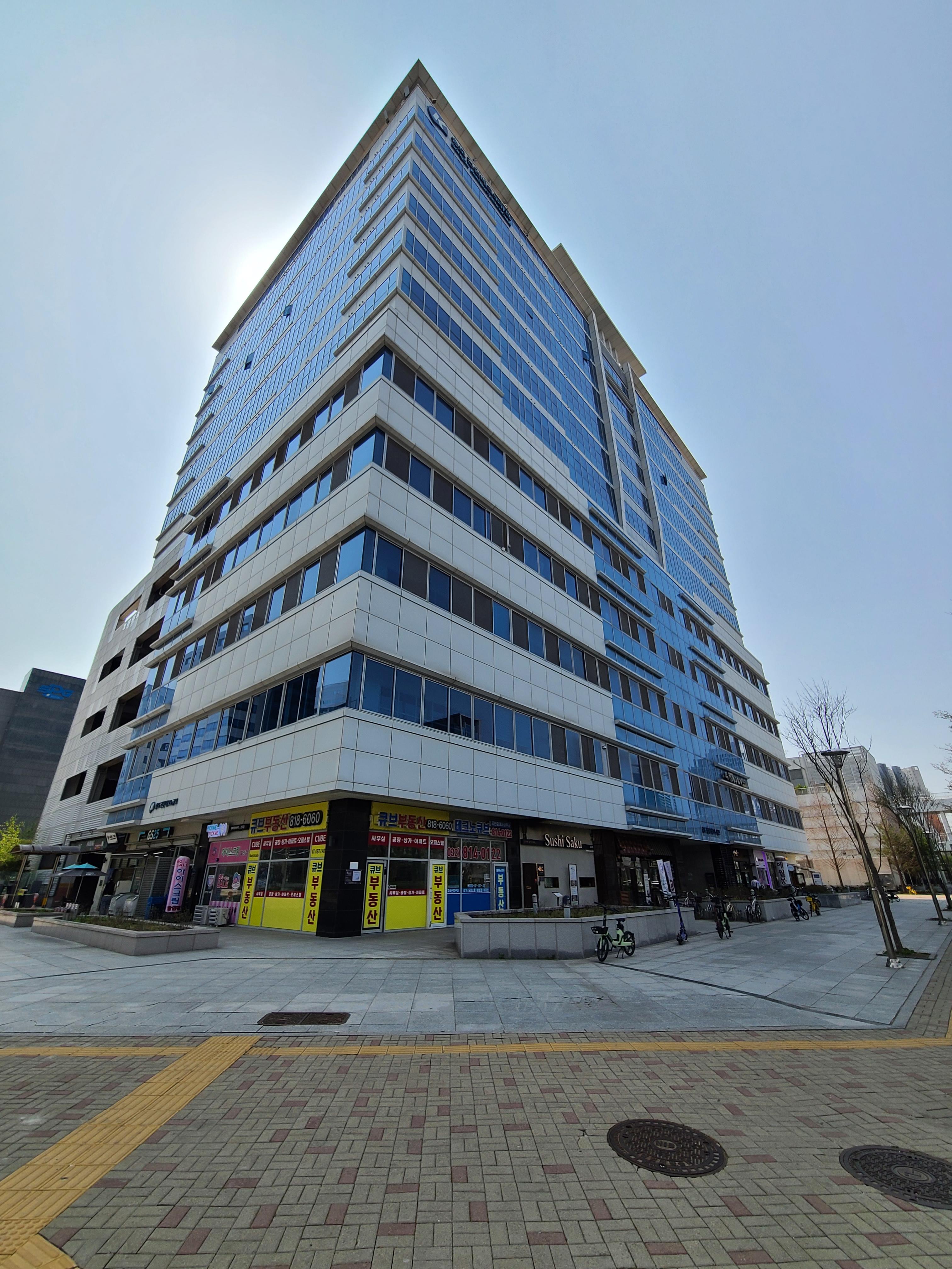 송도 테크노큐브 외관 및 주변환경2