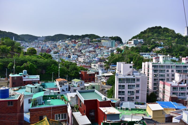 이중섭 전망대에서 바라본 안창마을 입구
