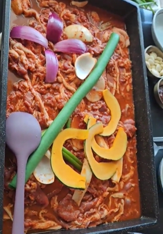 2TV생생정보 우와한 식당 경주 '오리 주물럭 맛집'