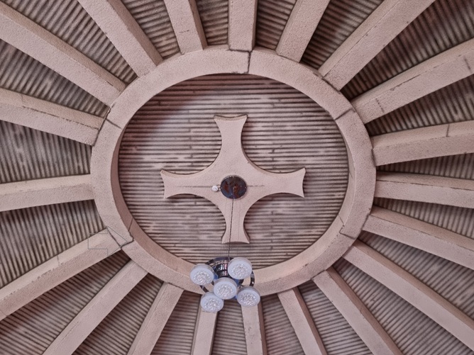 안성 죽산성당 천장 사진