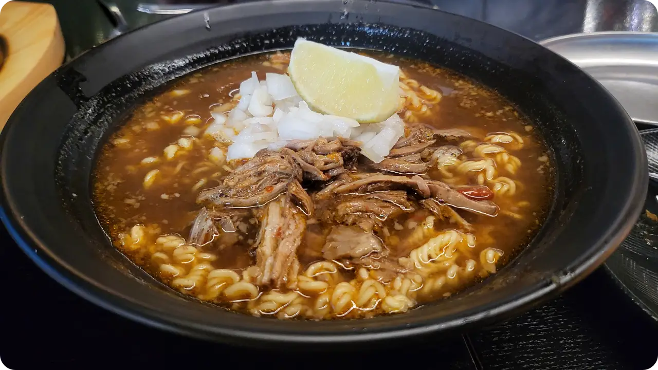 창원-가로수길-토도스-신메뉴-비리아-라멘