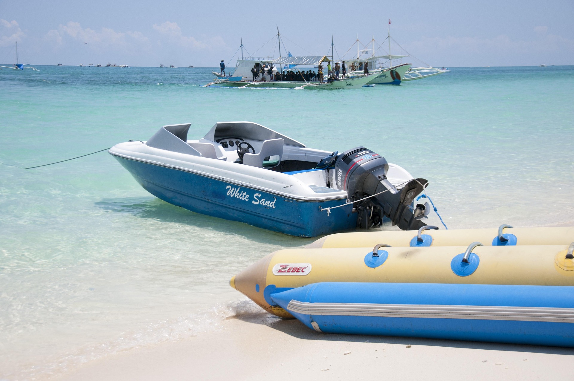 바다 수상 엑티비티 배 바나나 보트 보라카이